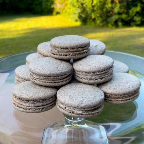 Macarons & More